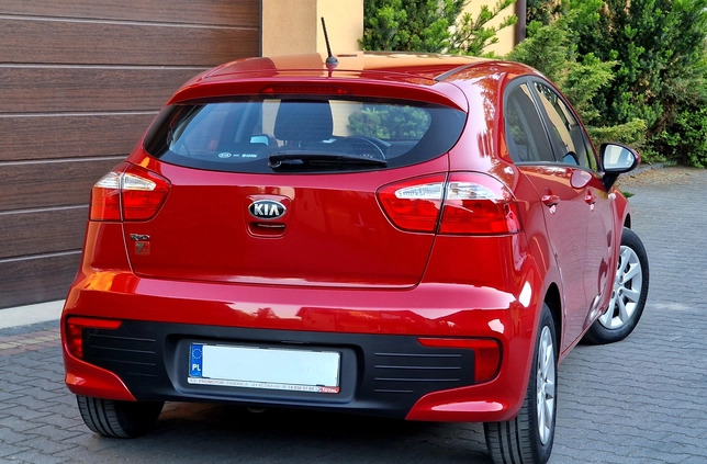 Kia Rio cena 37900 przebieg: 114000, rok produkcji 2016 z Nasielsk małe 562